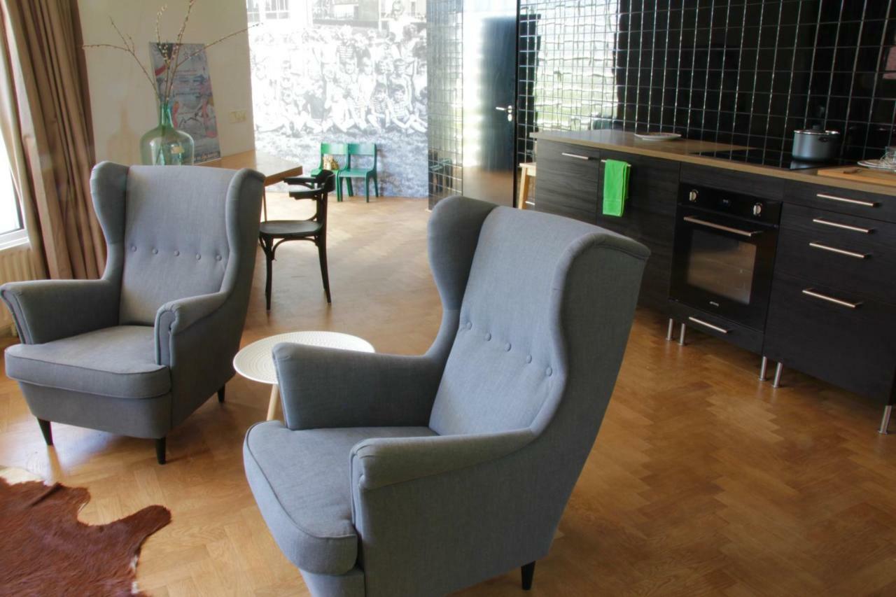 De Oude Kleuterschool Villa Zoelen Luaran gambar